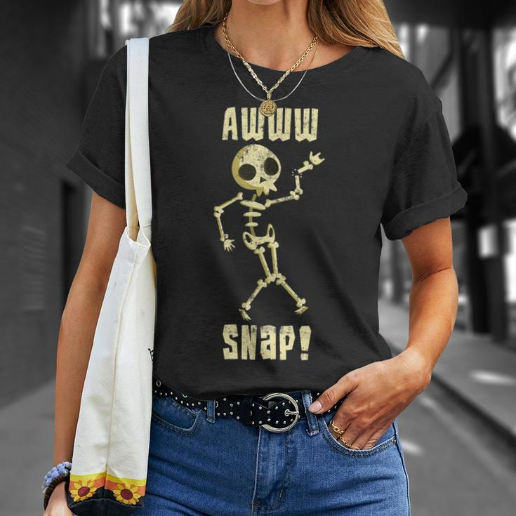 Broken Arm Awww Snap Skeleton Broken Bone T-Shirt Gifts for Her