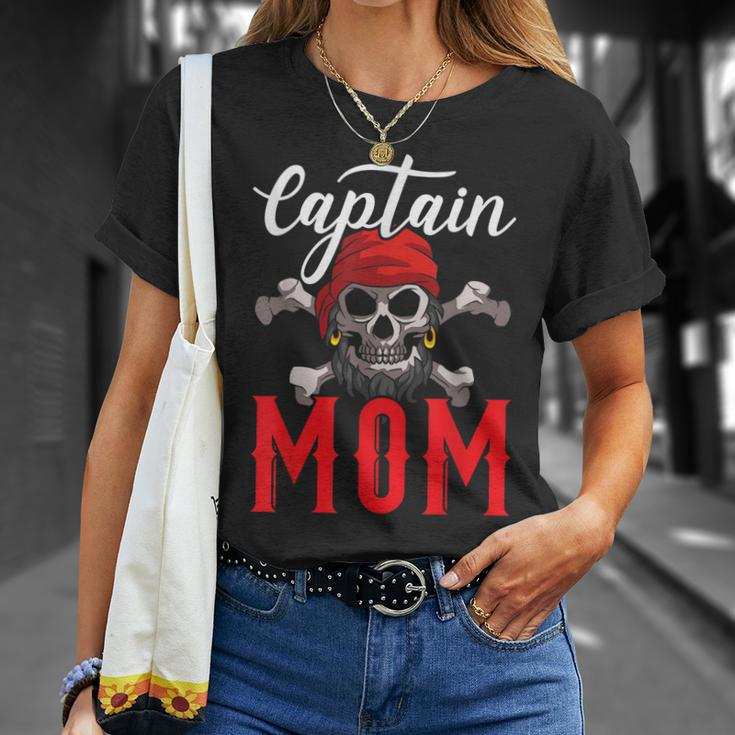 Captain Mom Best Mommy Ever Mama Pirate Lover Unisex T-Shirt Gifts for Her