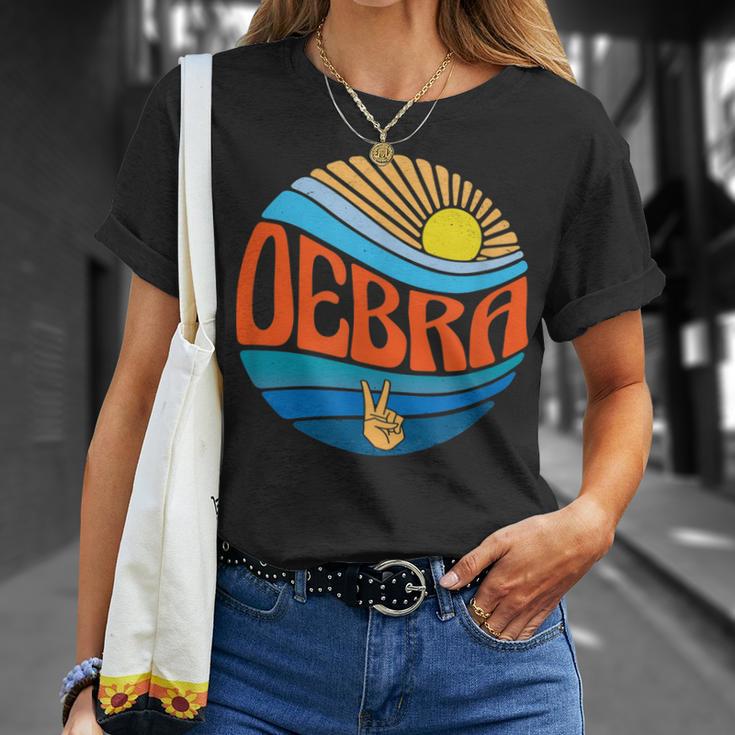 Debra Vintage Sunset Debra Groovy Batikmuster T-Shirt Geschenke für Sie