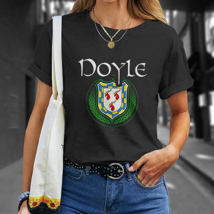 Doyle Surname Irish Last Name Doyle Crest T-shirt Gifts for Her