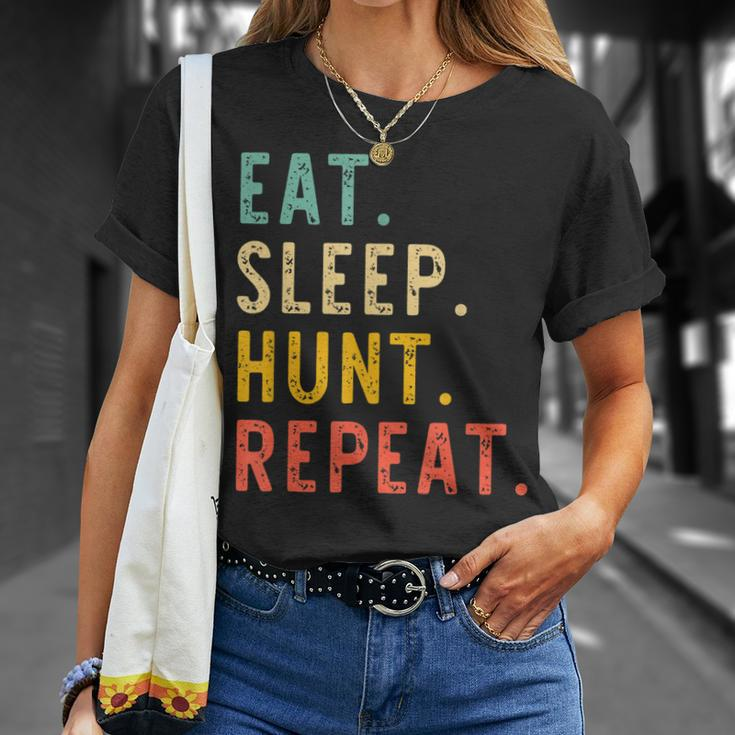 Eat Sleep Hunt Repeat Hunting Hunter Funny Retro Vintage Unisex T-Shirt Gifts for Her