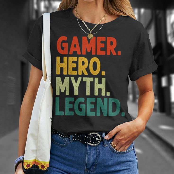 Gamer Hero Myth Legend Vintage Gaming T-Shirt Geschenke für Sie