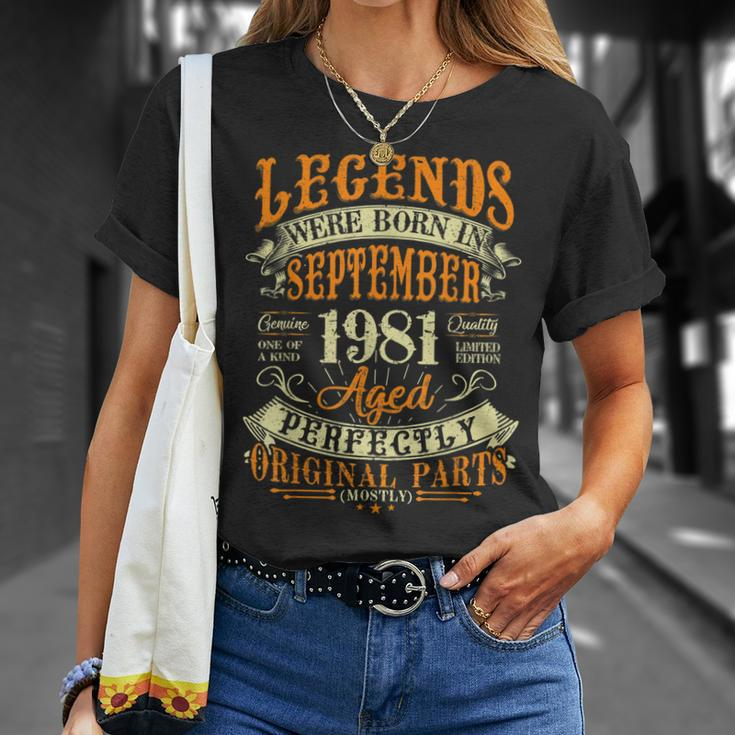 Geschenk Zum 41 Geburtstag Legenden Geboren Im September 1981 T-Shirt Geschenke für Sie