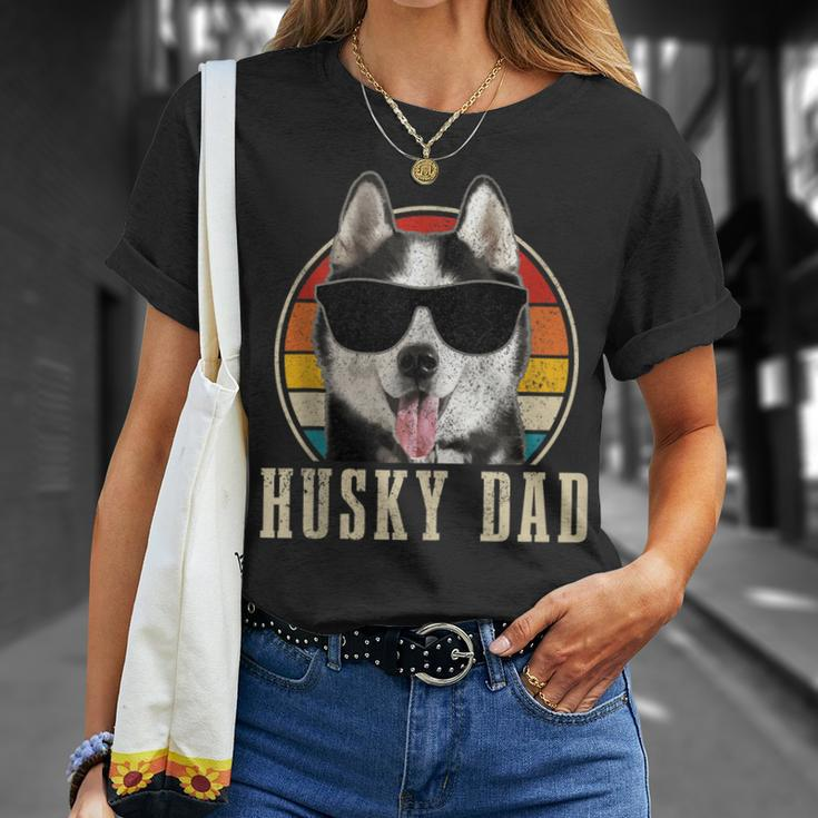 Mens Husky Dad Dog Sunglasses Vintage Siberian Husky T-Shirt Gifts for Her