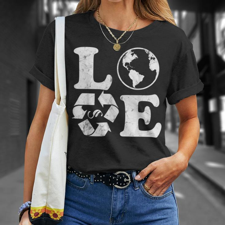 Love Earth Day 90S Vintage Recycling Earth Day Unisex T-Shirt Gifts for Her