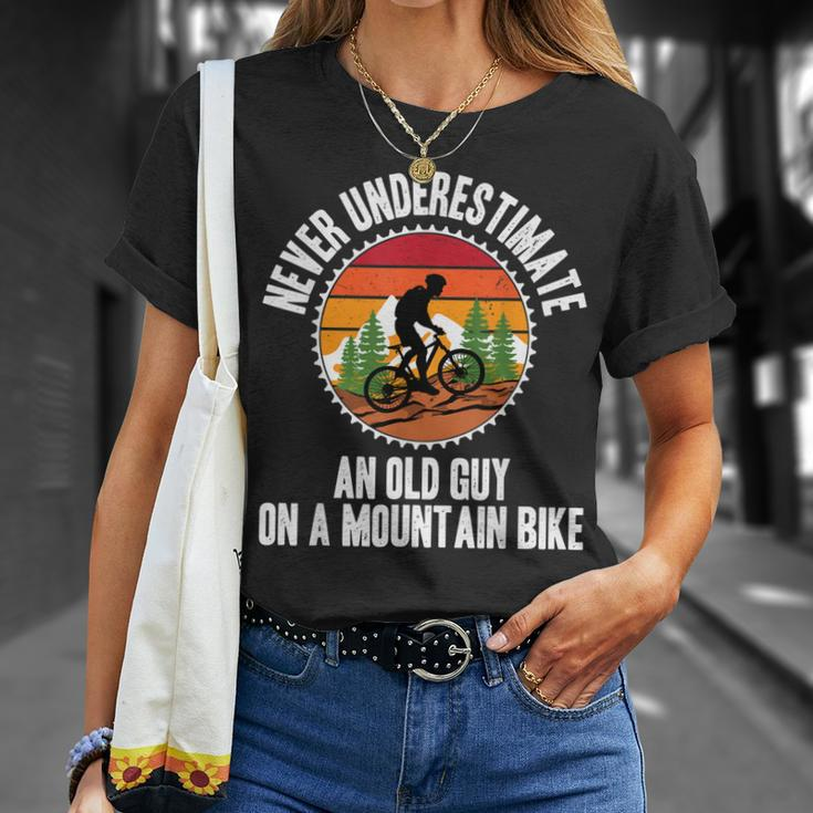 Lustiges Mountainbike T-Shirt für Herren, Spruch für Radfahrer Geschenke für Sie