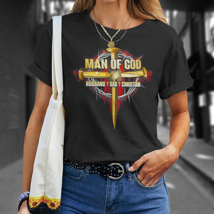 Man Of God Husband Dad Papa Lion Cross Jesus Christian T-Shirt Gifts for Her