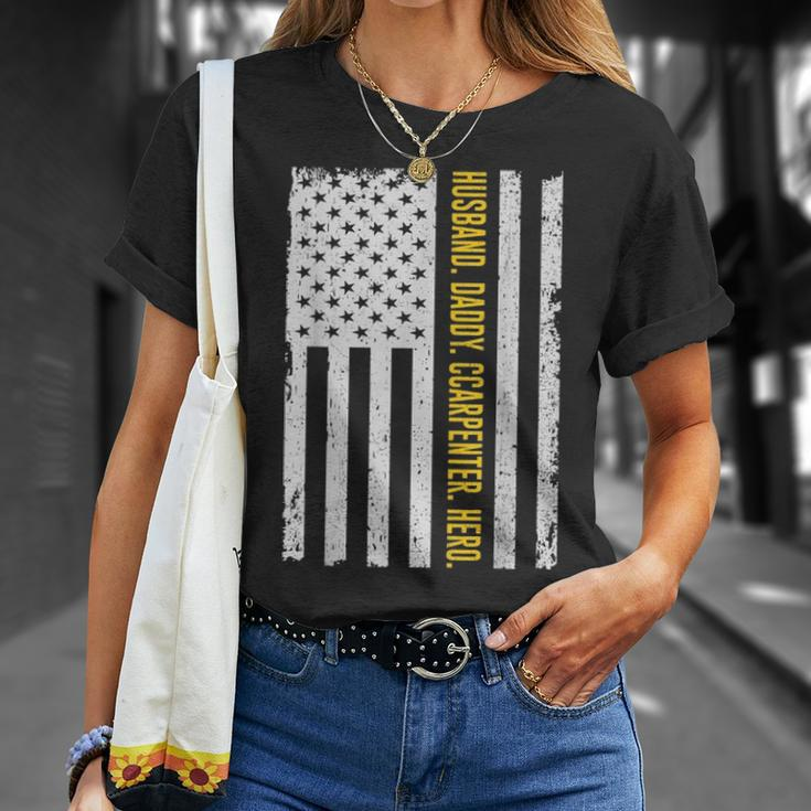 Mens Husband Daddy Carpenter Hero Usa Flag Fathers Day Gifts Unisex T-Shirt Gifts for Her