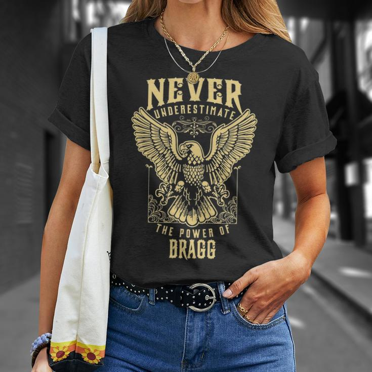 Never Underestimate The Power Of Bragg Personalized Last Name Unisex T-Shirt Gifts for Her