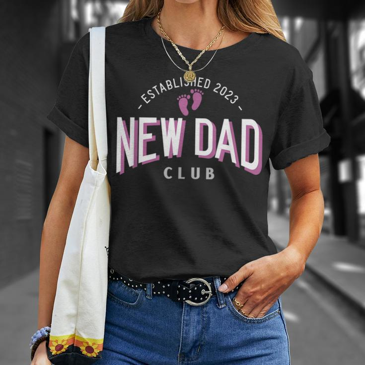 New Dad Club Established 2023 Girl Father Pink Gender Color Gift For Mens Unisex T-Shirt Gifts for Her