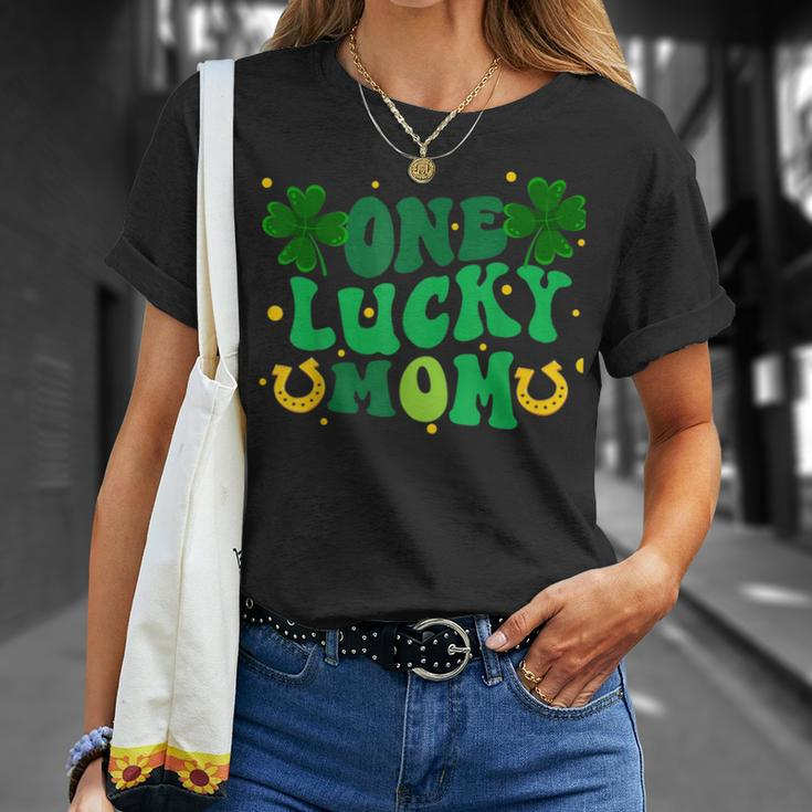 One Lucky Mom Shamrock Mom Life St Patricks Day T-Shirt Gifts for Her