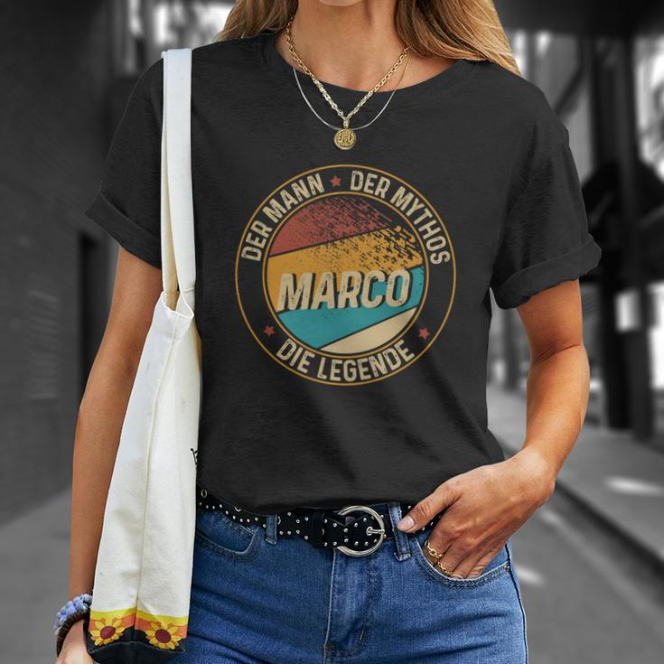 Personalisiertes Schwarzes T-Shirt Marco – Mann, Mythos, Legende, Einzigartig Geschenke für Sie