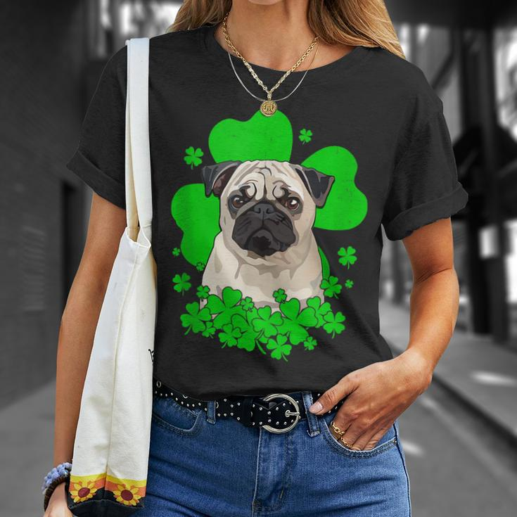 Pug St Patricks Day Clovers T-Shirt Gifts for Her