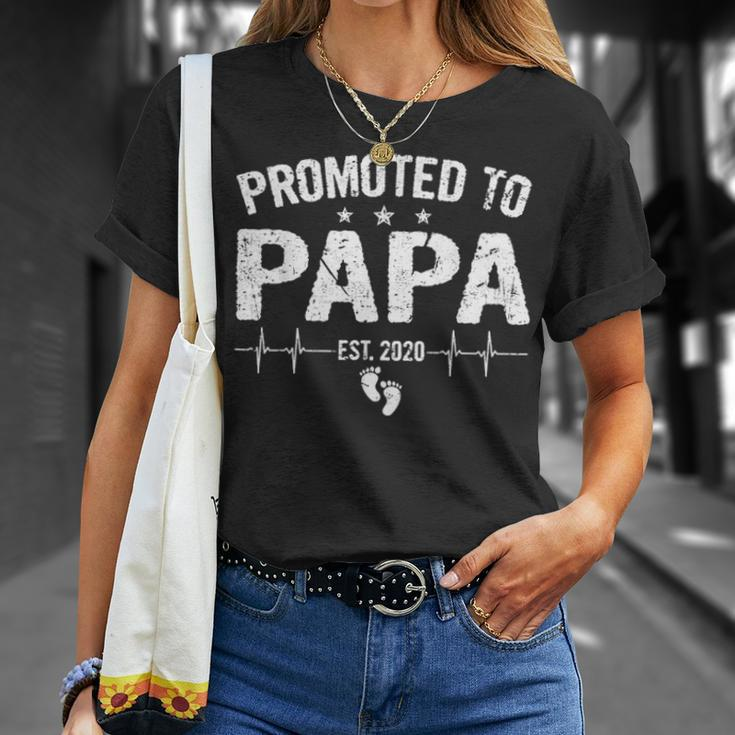 Retro Promoted To Papa Est 2020 Fathers Day New Grandpa Unisex T-Shirt Gifts for Her