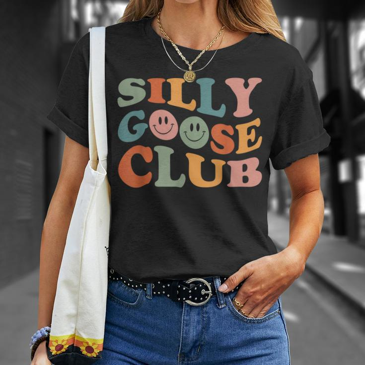 Silly Goose Club Silly Goose Meme Smile Face Trendy Costume Unisex T-Shirt Gifts for Her
