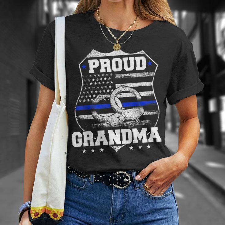 Stolzer Oma Des Polizisten T-Shirt Geschenke für Sie