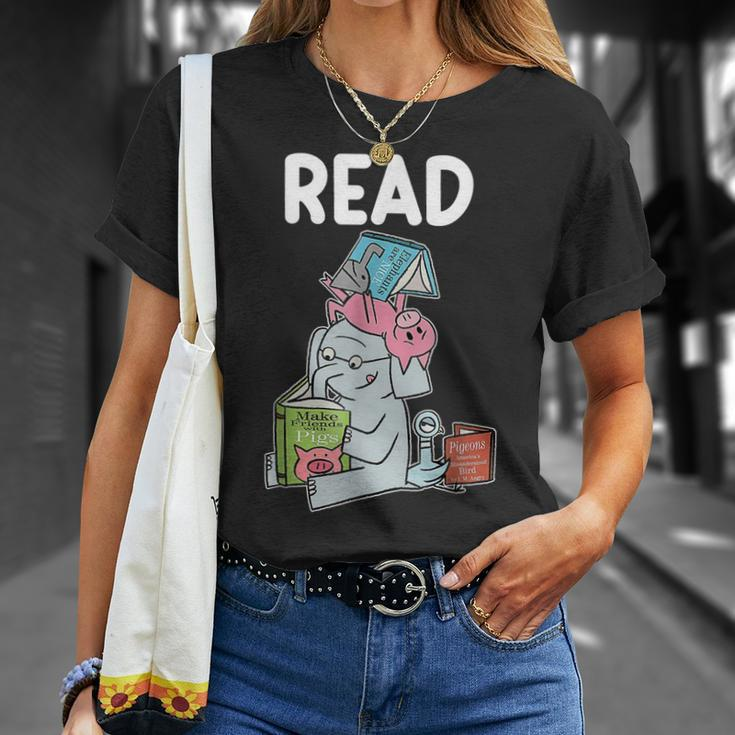 Teacher Library Read Book Club Piggie Elephant Pigeons V3 T-shirt Gifts for Her