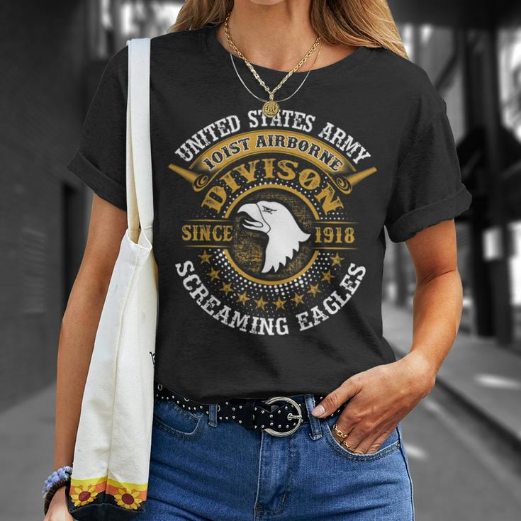 Us Army 101St Airborne Division Soldier Veteran Apparel T-Shirt Gifts for Her