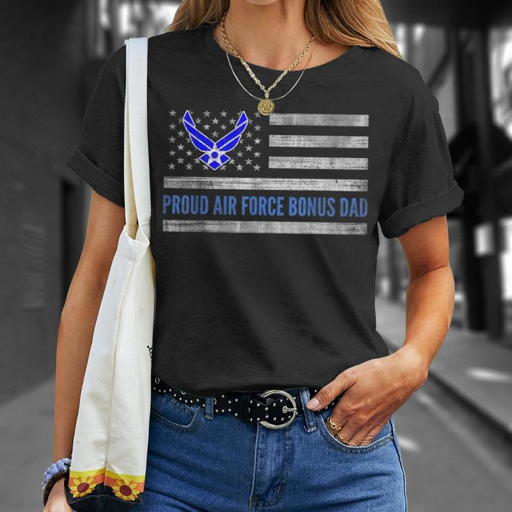 Vintage American Flag Proud Air Force Bonus Dad Veteran T-Shirt Gifts for Her