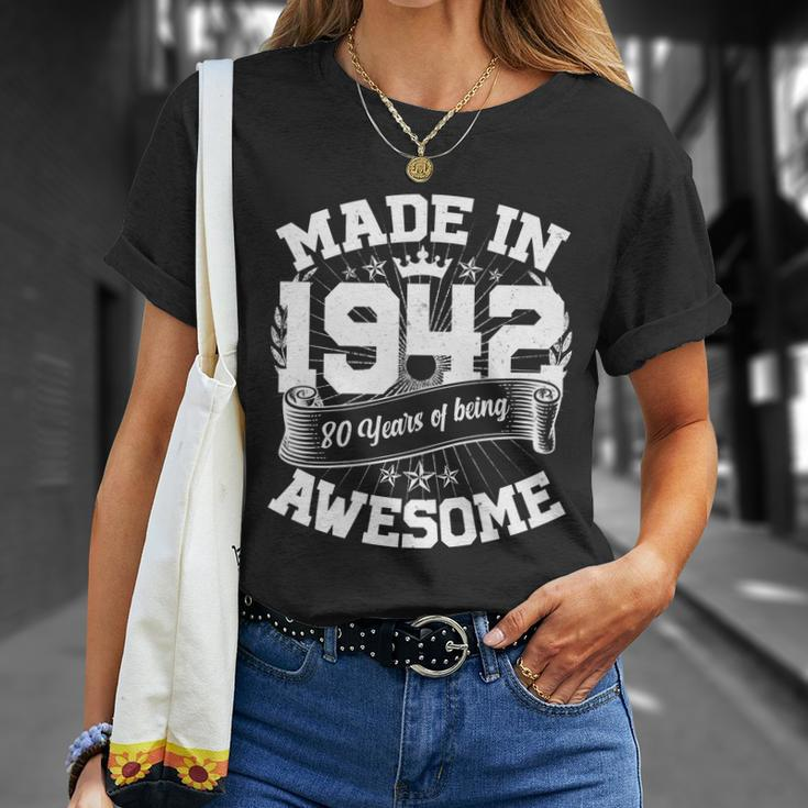 Vintage Crown Made In 1942 80 Years Of Being Awesome 80Th Birthday Unisex T-Shirt Gifts for Her