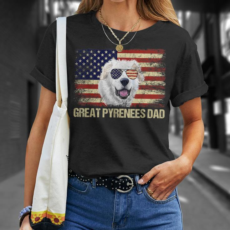 Vintage Great Pyrenees Dad American Flag Usa 4Th Of July T-Shirt Gifts for Her