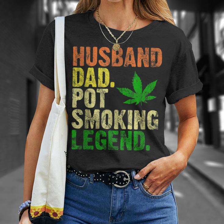 Vintage Retro Husband Dad Pot Smoking Weed Legend T-Shirt Gifts for Her