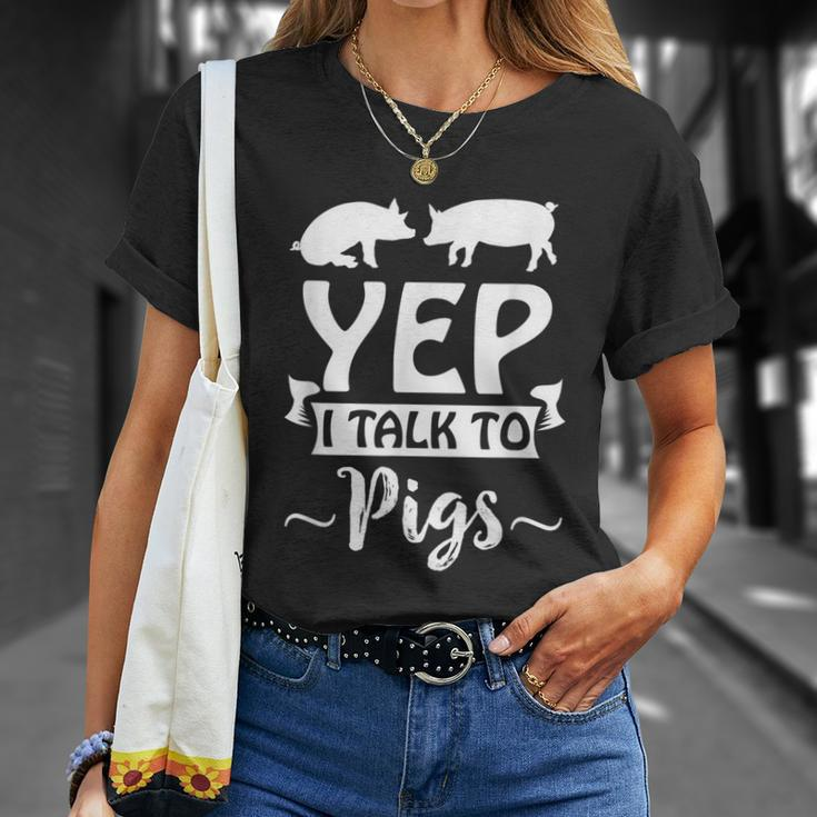 Yep I Talk To Pigs Pig Whisperer Swine Lovers T-shirt Gifts for Her