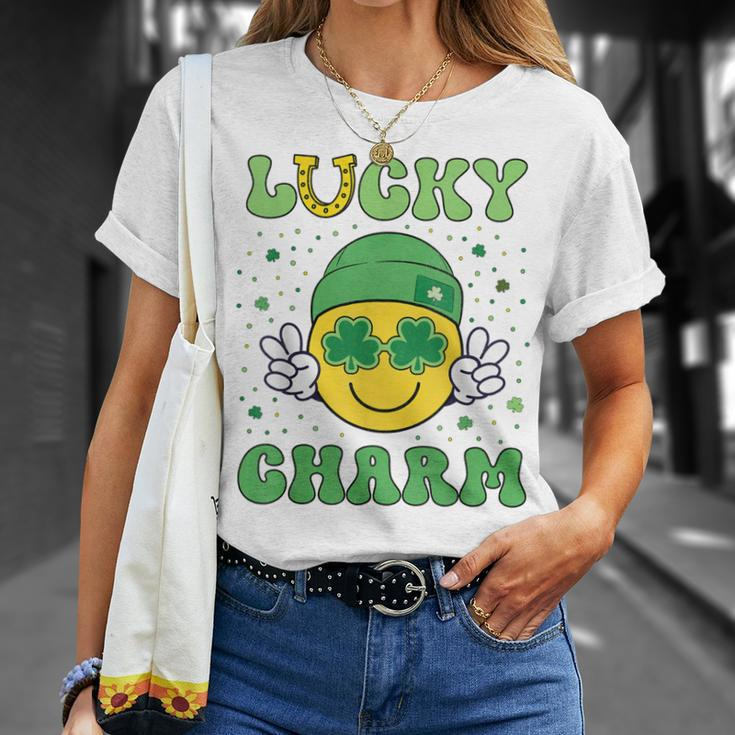 Funny St Patricks Day Lucky Charm Smile Face Kids Boys Girls Unisex T-Shirt Gifts for Her