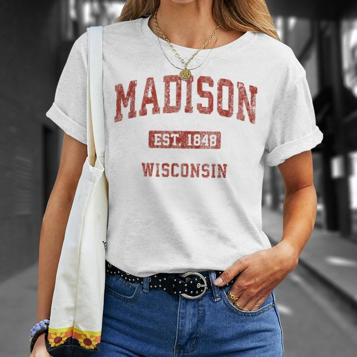 Madison Wisconsin Wi Vintage Athletic Sports Design Unisex T-Shirt Gifts for Her