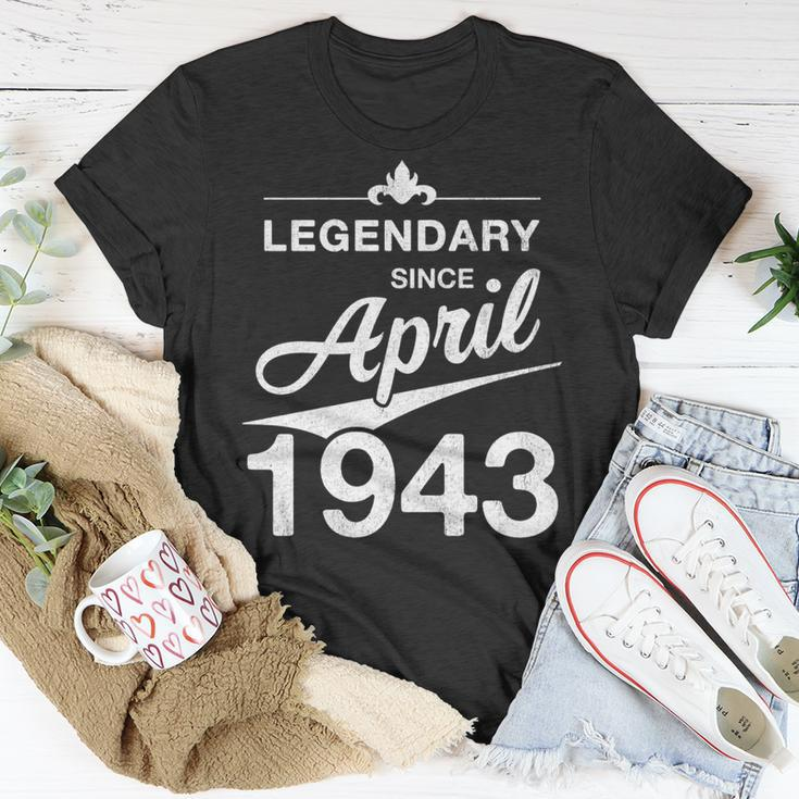 80 Geburtstag 80 Jahre Alt Legendär Seit April 1943 V3 T-Shirt Lustige Geschenke