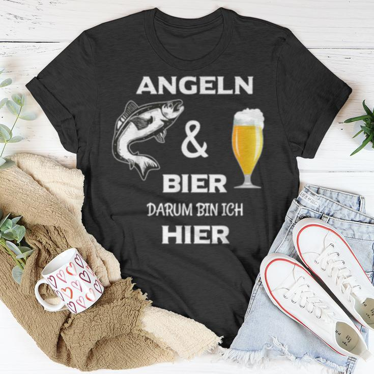 Angeln Und Bier Darum Bin Ich Hier T-Shirt Lustige Geschenke
