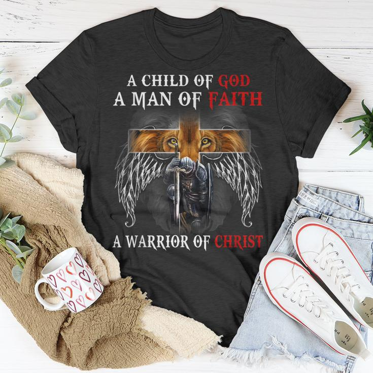 A Child Of God A Man Of Faith A Warrior Of Christ Lion T-Shirt Funny Gifts