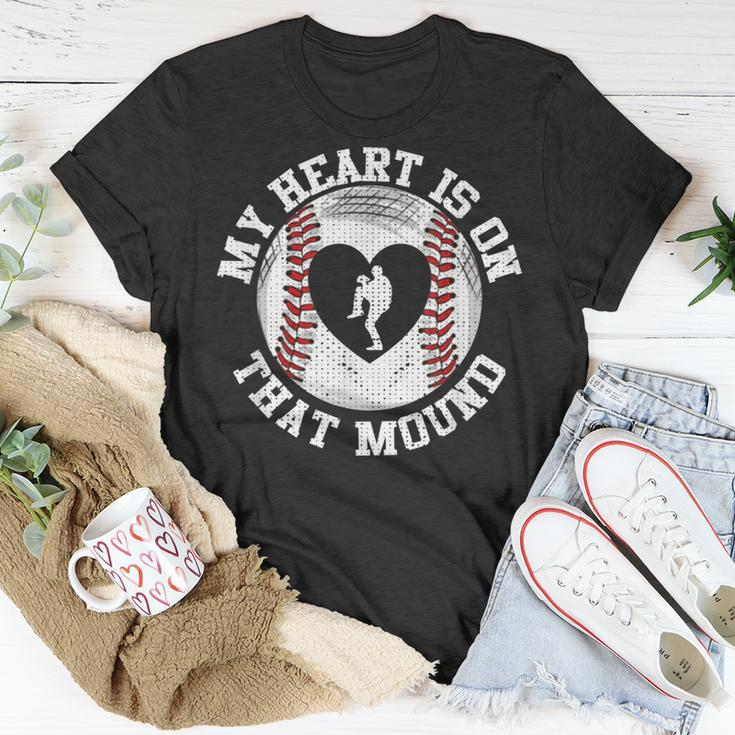 Heart Mom Grandma Funny Baseball Pitcher Unisex T-Shirt Unique Gifts