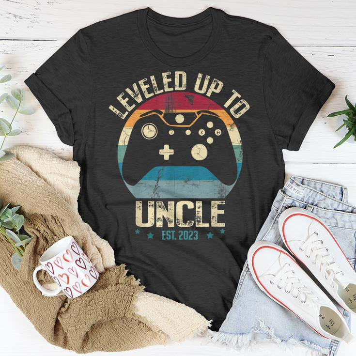 I Leveled Up To Uncle 2023 Promoted To First Time New Uncle Unisex T-Shirt Unique Gifts
