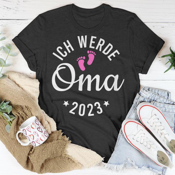 Ich Werde Oma 2023 T-Shirt, Lustiges Oberteil mit Fußabdrücken Lustige Geschenke