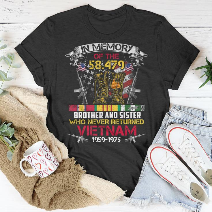 In Memory Of Vietnam Veteran Proud Veteran Day T-Shirt Funny Gifts