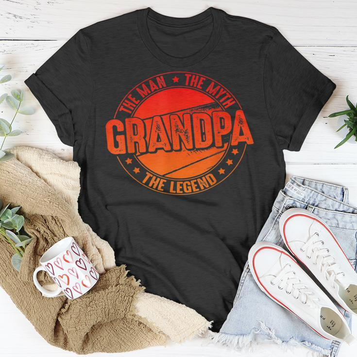 Opa Man Myth Legend Lustiger Vatertag Opa V2 T-Shirt Lustige Geschenke
