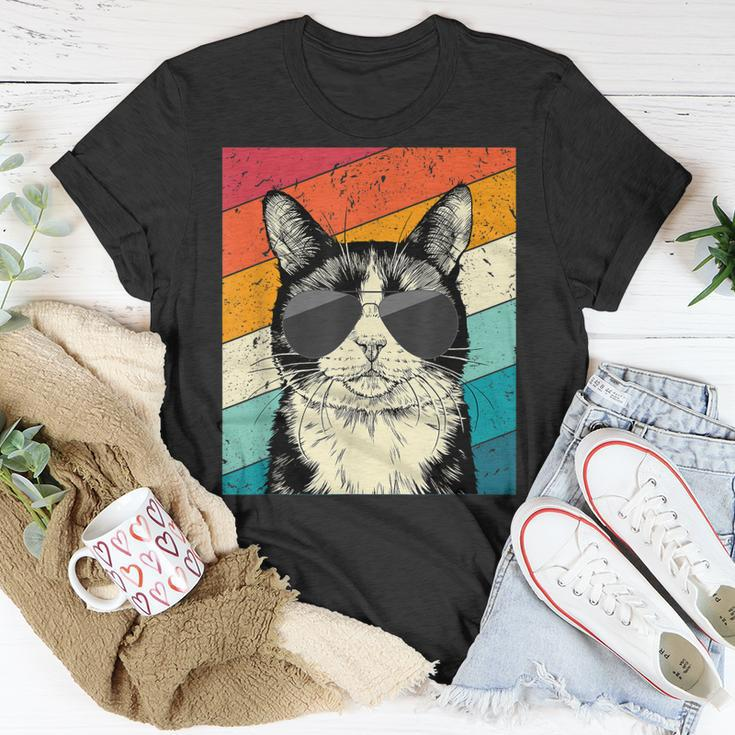 Retro Vintage Tuxedo Cat With Sunglasses Cat Lovers T-Shirt Funny Gifts
