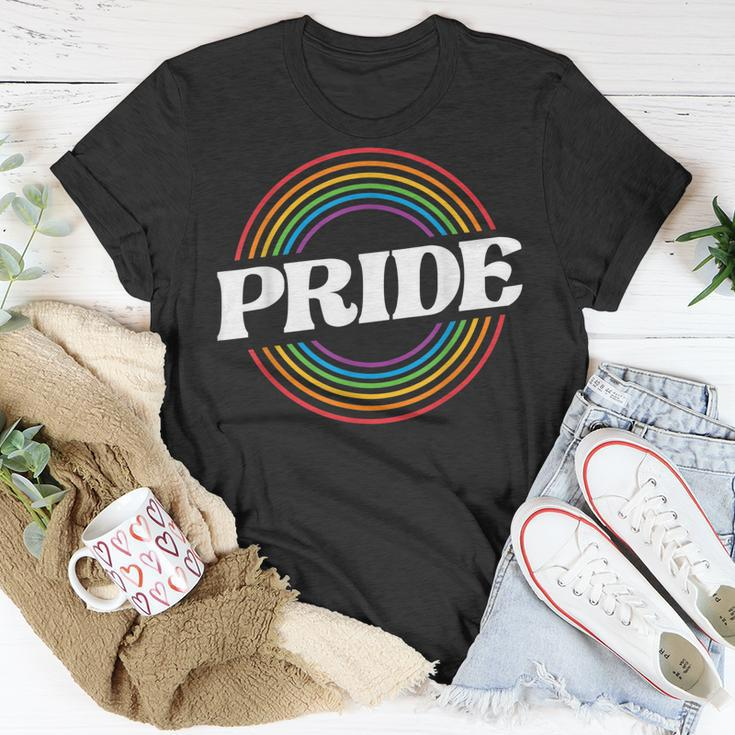 Unisex Schwarzes T-Shirt, Regenbogen PRIDE Schriftzug, Mode für LGBT+ Lustige Geschenke