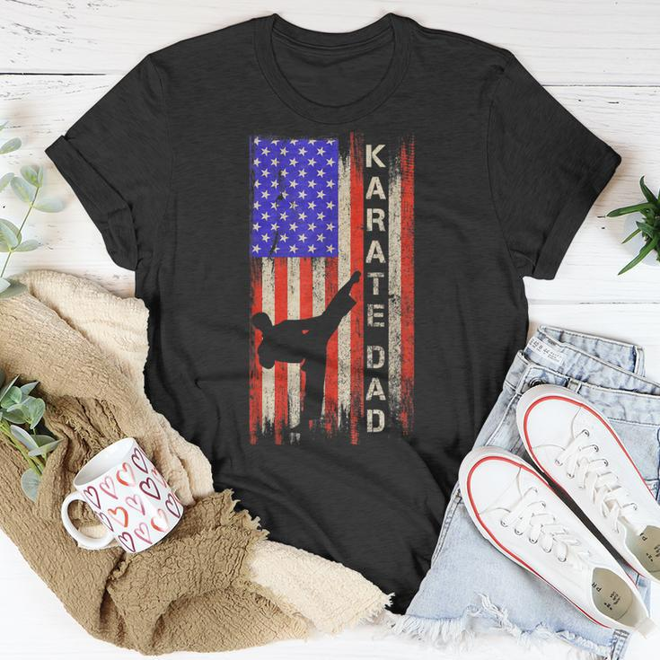 Vintage Usa American Flag Karate Dad Karateka Silhouette T-Shirt Funny Gifts