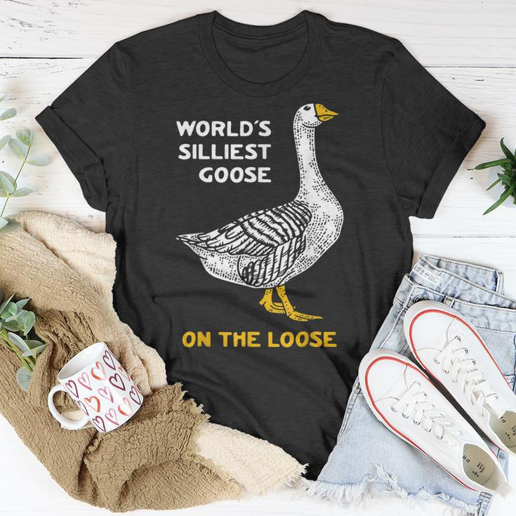 Worlds Silliest Goose On The LooseUnisex T-Shirt Unique Gifts