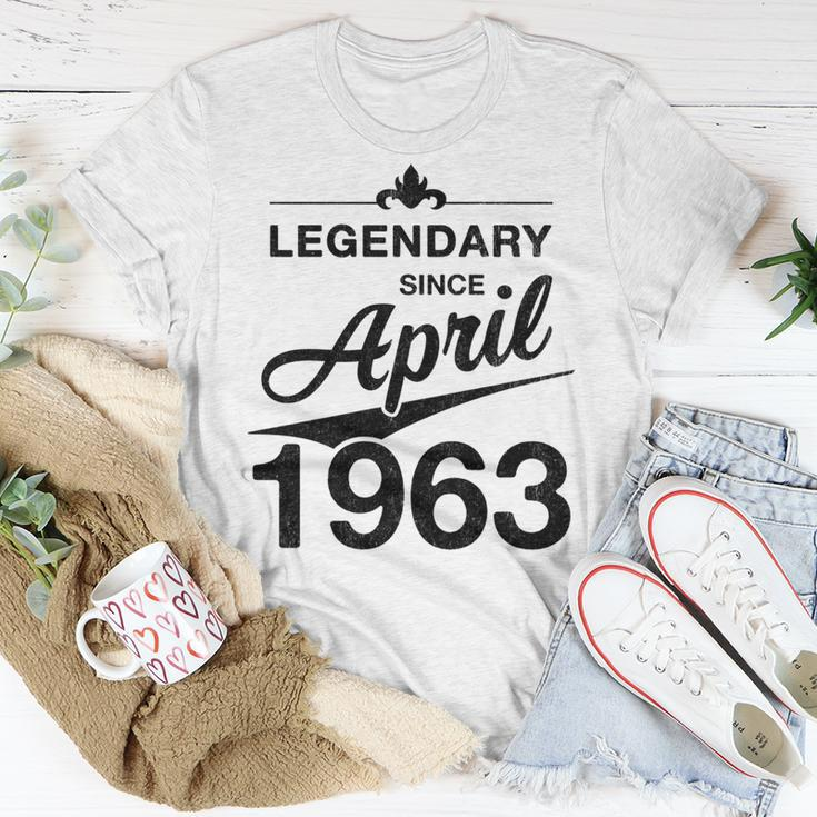 60 Geburtstag 60 Jahre Alt Legendär Seit April 1963 T-Shirt Lustige Geschenke