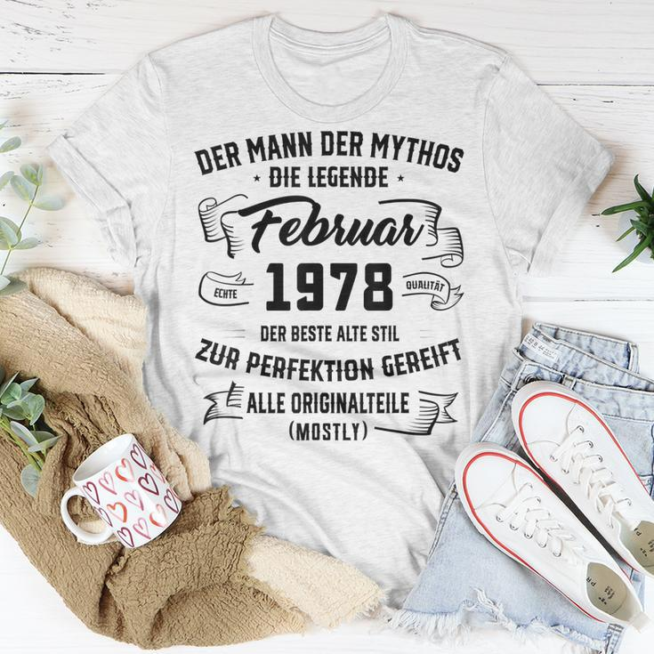 Herren Der Mann Mythos Die Legend Februar 1978 45 Geburtstag T-Shirt Lustige Geschenke