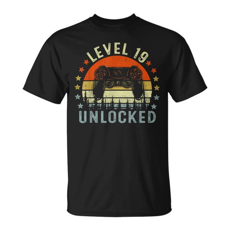 19 Year Old Level 19 Unlocked 19Th Birthday Boy Gaming T-shirt