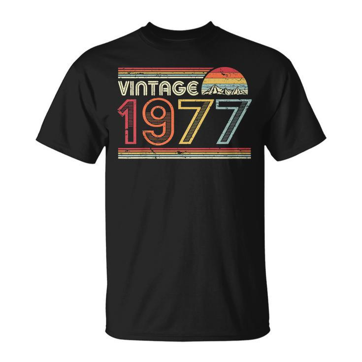 1977 Vintage T Shirt Birthday Gift Tee Retro Style Shirt Unisex T-Shirt
