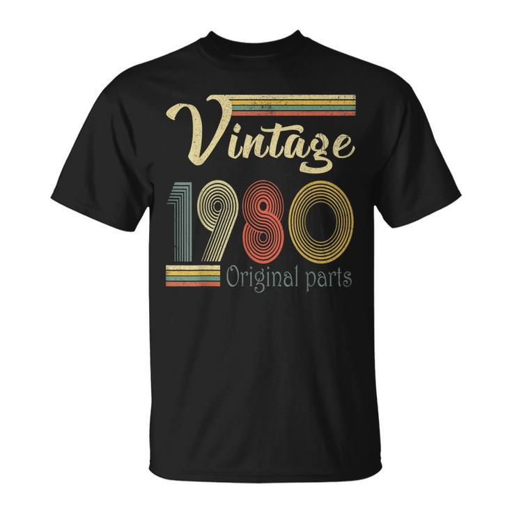 40 Years Old - Made In 1980 - Vintage 40Th Birthday Gift  Unisex T-Shirt
