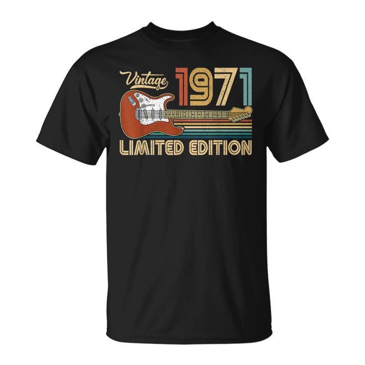 52Th Birthday Gifts Men Vintage 1971 Limited Edition Guitar  Unisex T-Shirt