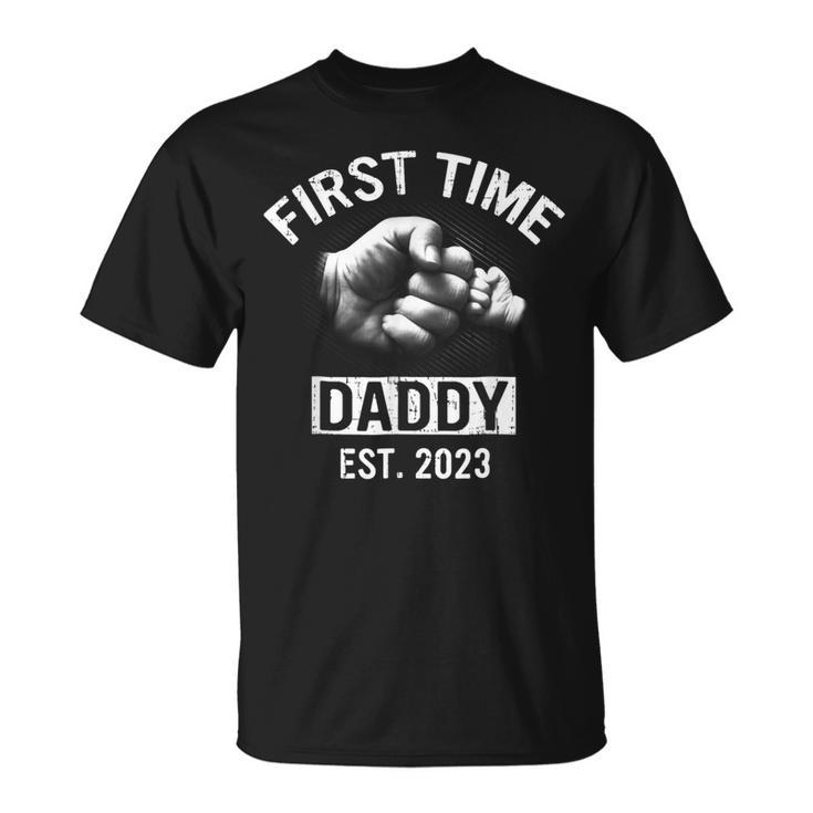 First Time Daddy New Dad Est 2023 Fathers Day Dad Baby Kids Unisex T-Shirt