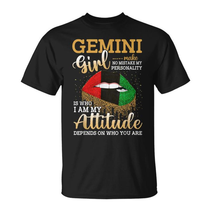 Gemini Girl Lip Blacks Birthday T-Shirt