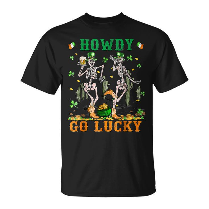 Howdy Go Lucky Shamrock Dancing Skeleton Patricks Day 2023 T-Shirt